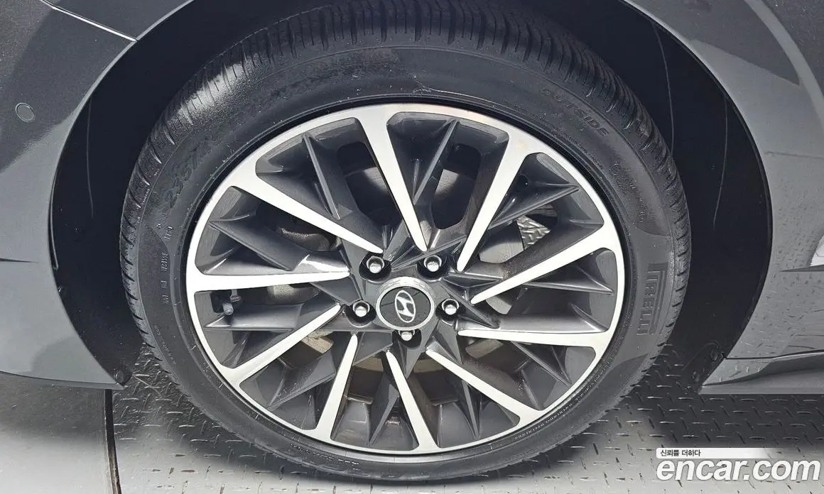 Hyundai Sonata 2019 2.0 автомат (гидро), фото 5 Hyundai Sonata 2019 2.0 автомат (гидро), фото 5