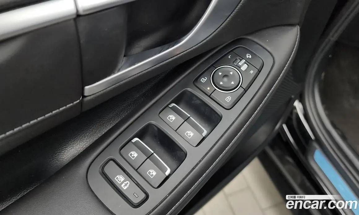 Hyundai Sonata 2023 2.0 автомат (гидро), фото 28