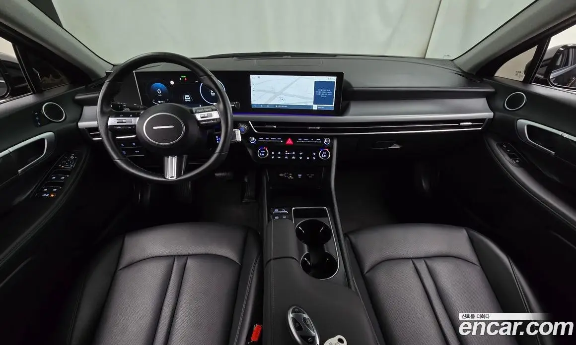 Hyundai Sonata 2025 2.0 автомат (гидро), фото 10 Hyundai Sonata 2025 2.0 автомат (гидро), фото 10
