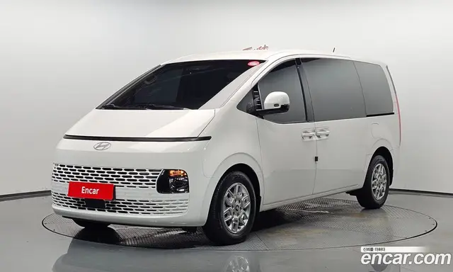 Hyundai Staria, 2025, 16 925 км