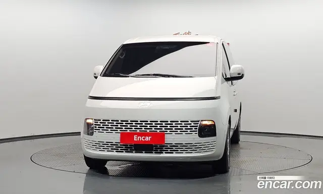 Hyundai Staria 2025 2.2 автомат (гидро), миниатюра 3