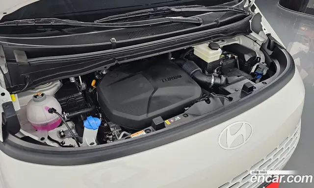 Hyundai Staria 2025 2.2 автомат (гидро), миниатюра 6