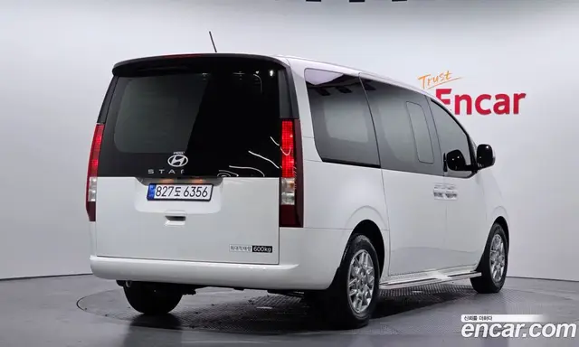 Hyundai Staria 2025 2.2 автомат (гидро), миниатюра 2