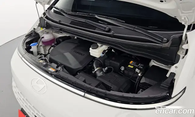 Hyundai Staria 2025 2.2 автомат (гидро), миниатюра 6