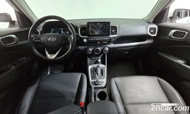 Hyundai Venue 2023 1.6 автомат (гидро), миниатюра 10