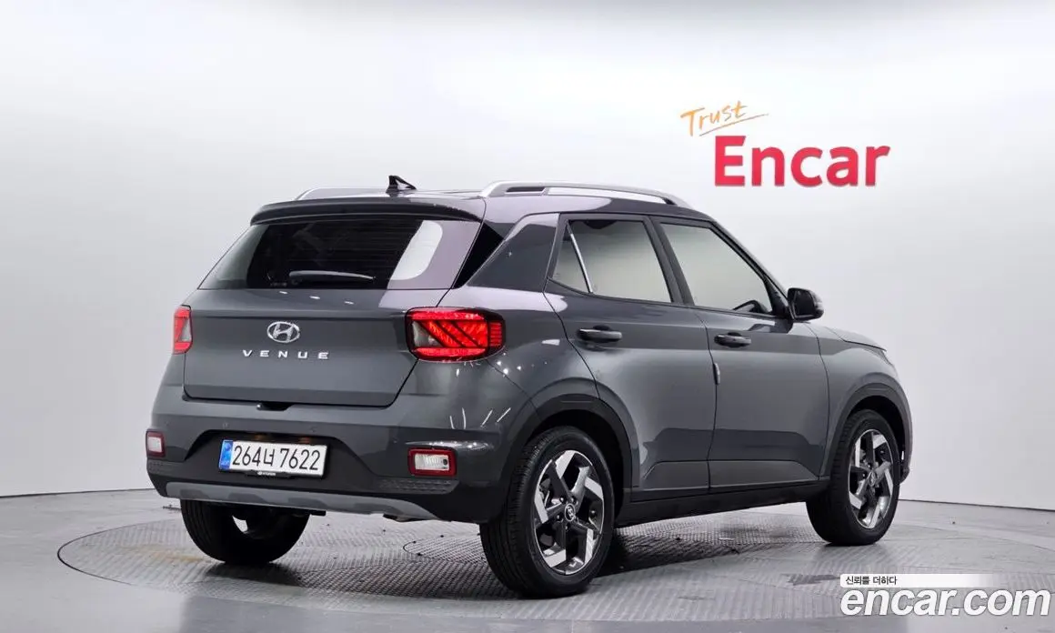 Hyundai Venue 2025 1.6 автомат (гидро), фото 2 Hyundai Venue 2025 1.6 автомат (гидро), фото 2