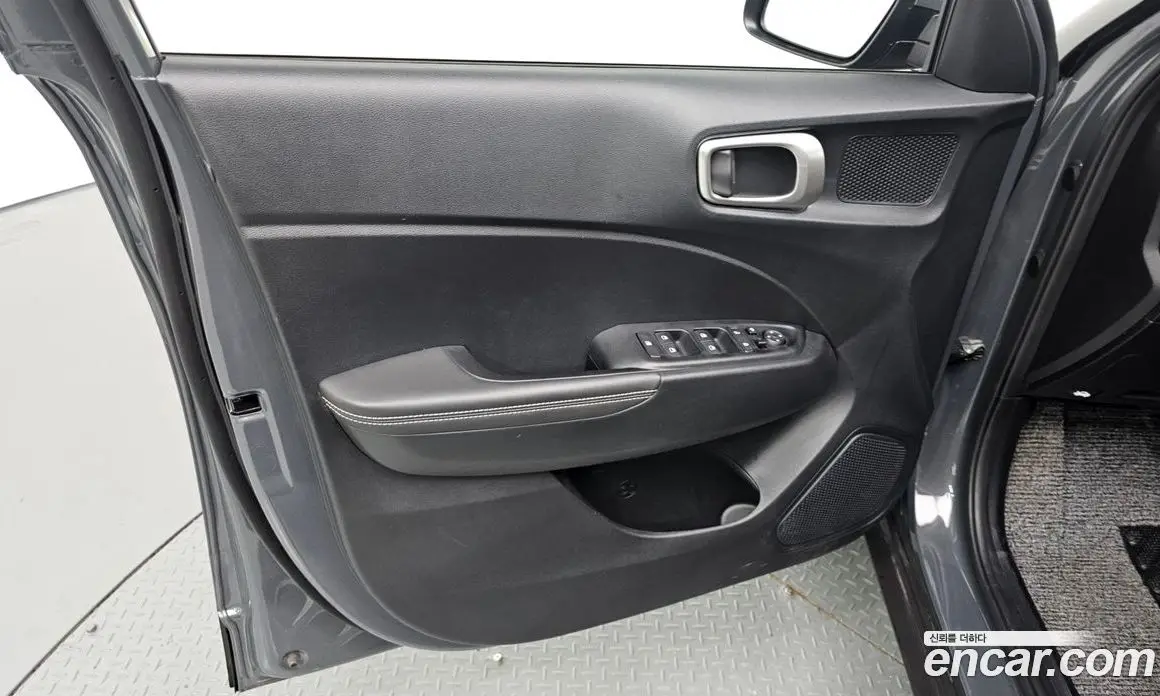 Hyundai Venue 2025 1.6 автомат (гидро), фото 14 Hyundai Venue 2025 1.6 автомат (гидро), фото 14
