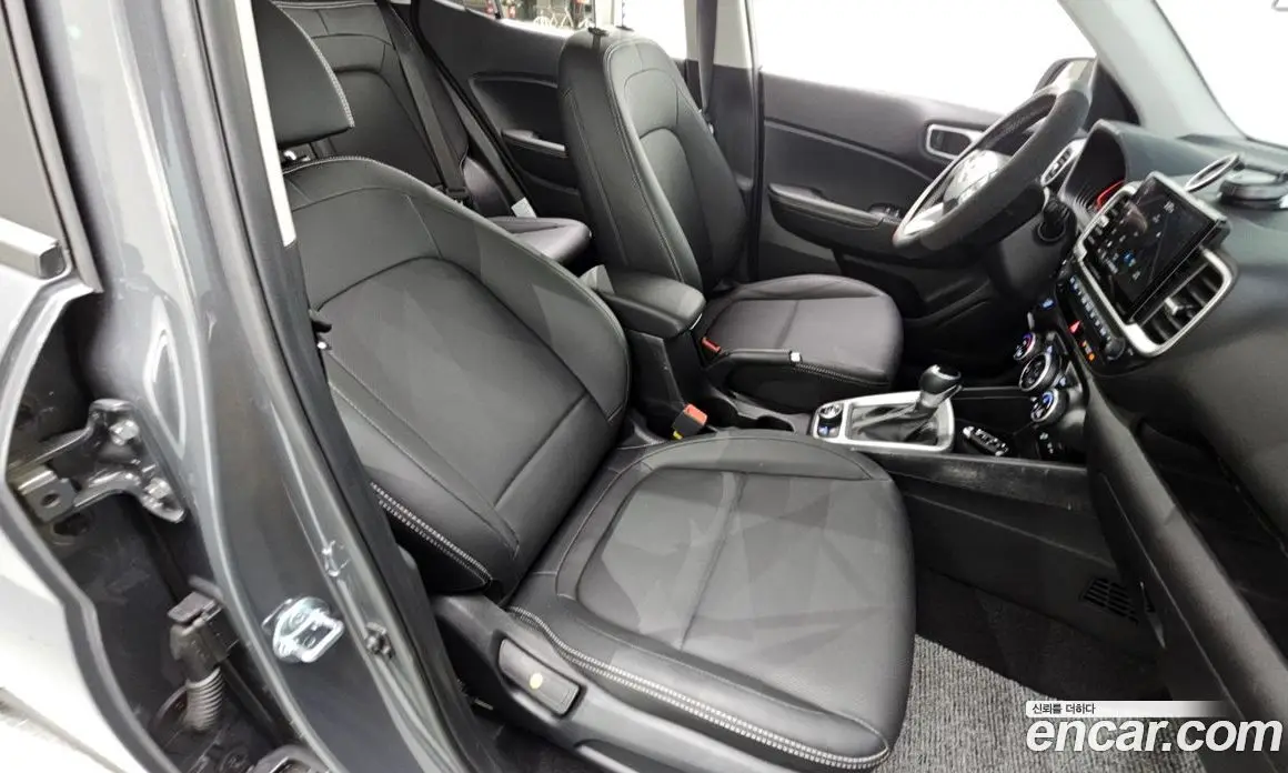 Hyundai Venue 2025 1.6 автомат (гидро), фото 24 Hyundai Venue 2025 1.6 автомат (гидро), фото 24