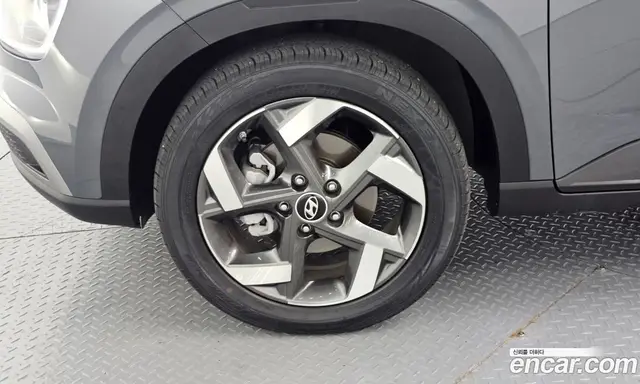 Hyundai Venue 2025 1.6 автомат (гидро), миниатюра 5 Hyundai Venue 2025 1.6 автомат (гидро), миниатюра 5