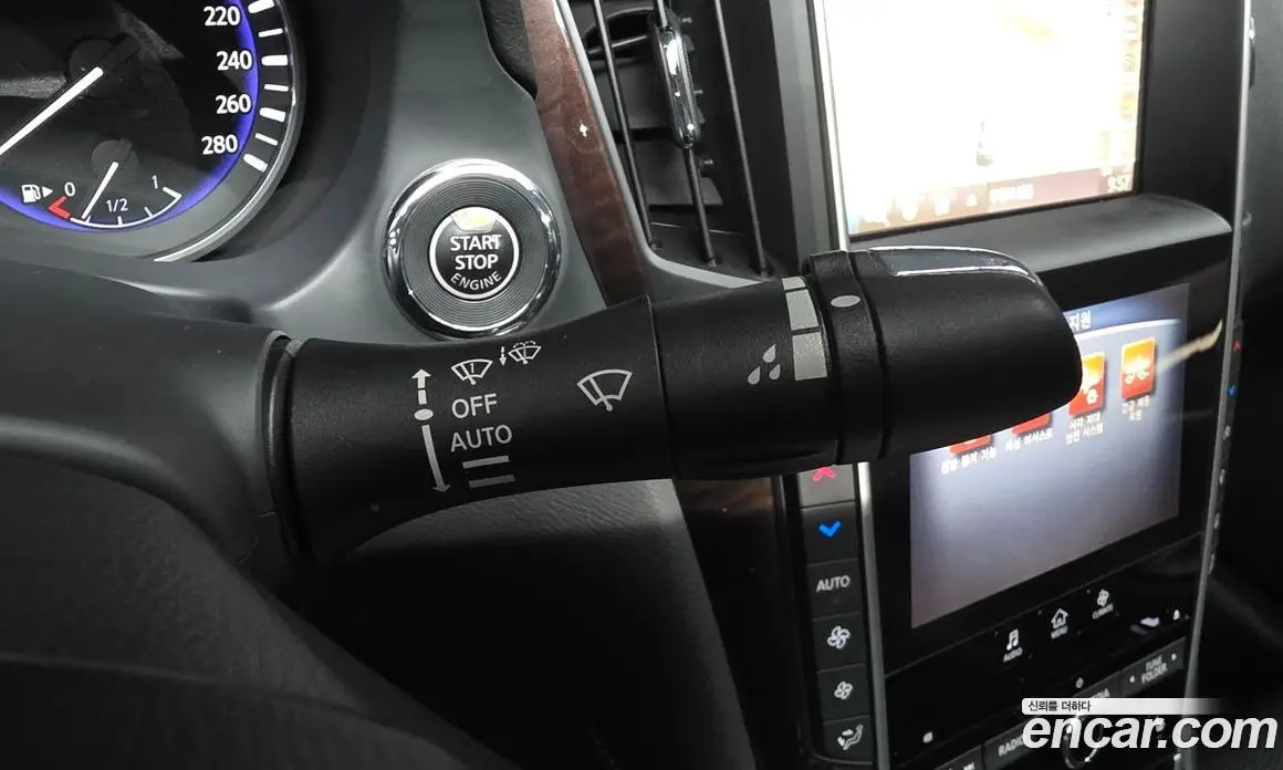 Infiniti Q50 2016 2.1 автомат (гидро), фото 17