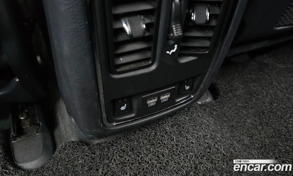 Jeep Cherokee 2014 3.6 автомат (гидро), фото 30 Jeep Cherokee 2014 3.6 автомат (гидро), фото 30