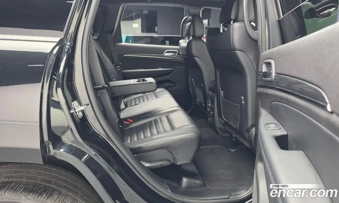 Jeep Cherokee 2020 3.6 автомат (гидро), фото 17