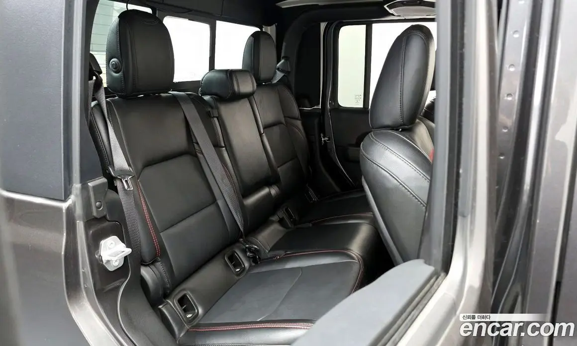 Jeep Gladiator 2021 3.6 автомат (гидро), фото 12 Jeep Gladiator 2021 3.6 автомат (гидро), фото 12