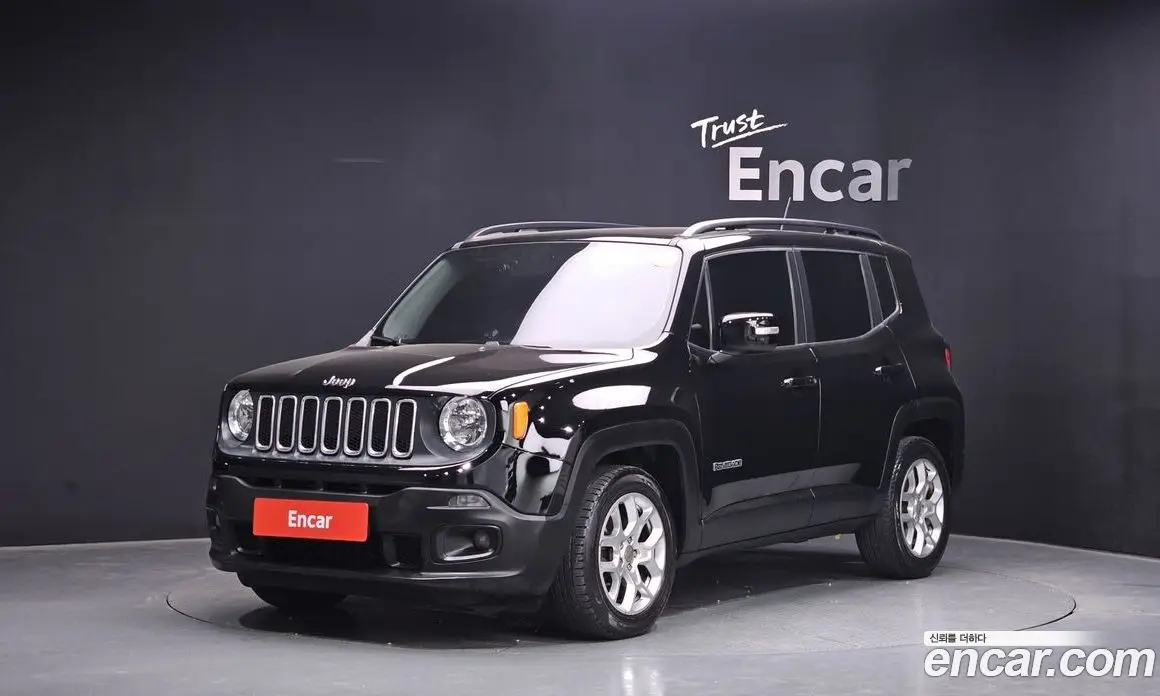 Jeep Renegade 2016 2.4 автомат (гидро), фото 1 Jeep Renegade 2016 2.4 автомат (гидро), фото 1