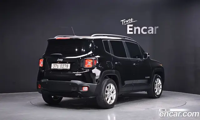 Jeep Renegade 2016 2.4 автомат (гидро), миниатюра 2 Jeep Renegade 2016 2.4 автомат (гидро), миниатюра 2