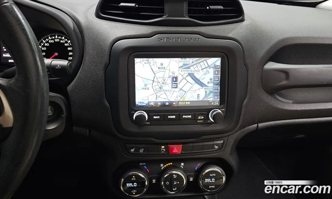 Jeep Renegade 2016 2.4 автомат (гидро), фото 19 Jeep Renegade 2016 2.4 автомат (гидро), фото 19