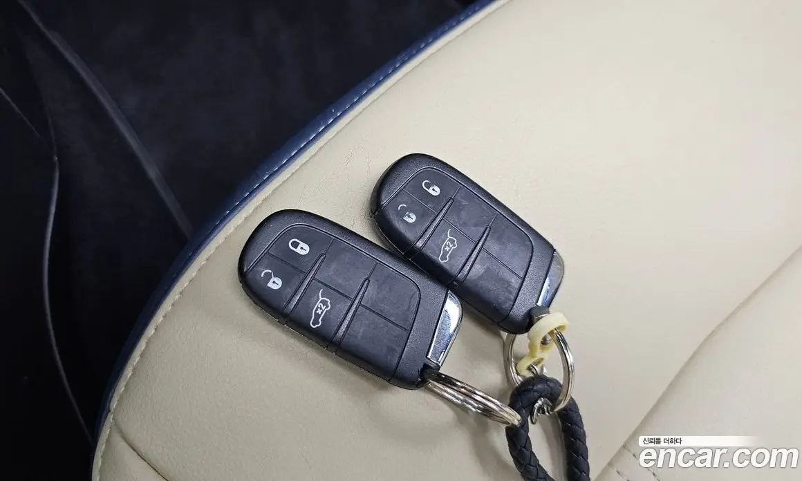 Jeep Renegade 2016 2.4 автомат (гидро), фото 23 Jeep Renegade 2016 2.4 автомат (гидро), фото 23