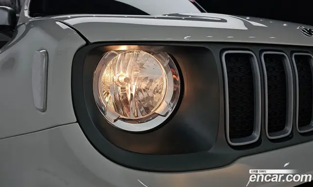 Jeep Renegade 2022 1.3 автомат (гидро), миниатюра 7 Jeep Renegade 2022 1.3 автомат (гидро), миниатюра 7