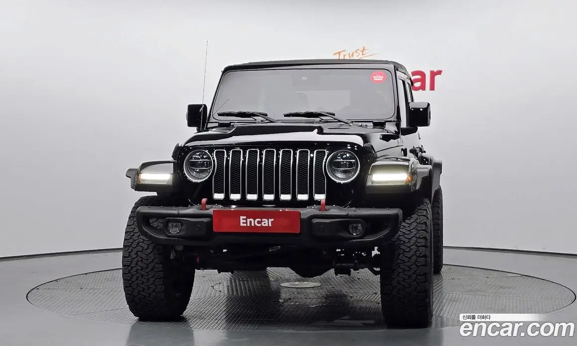 Jeep Wrangler 2019 2.0 автомат (гидро), фото 3 Jeep Wrangler 2019 2.0 автомат (гидро), фото 3