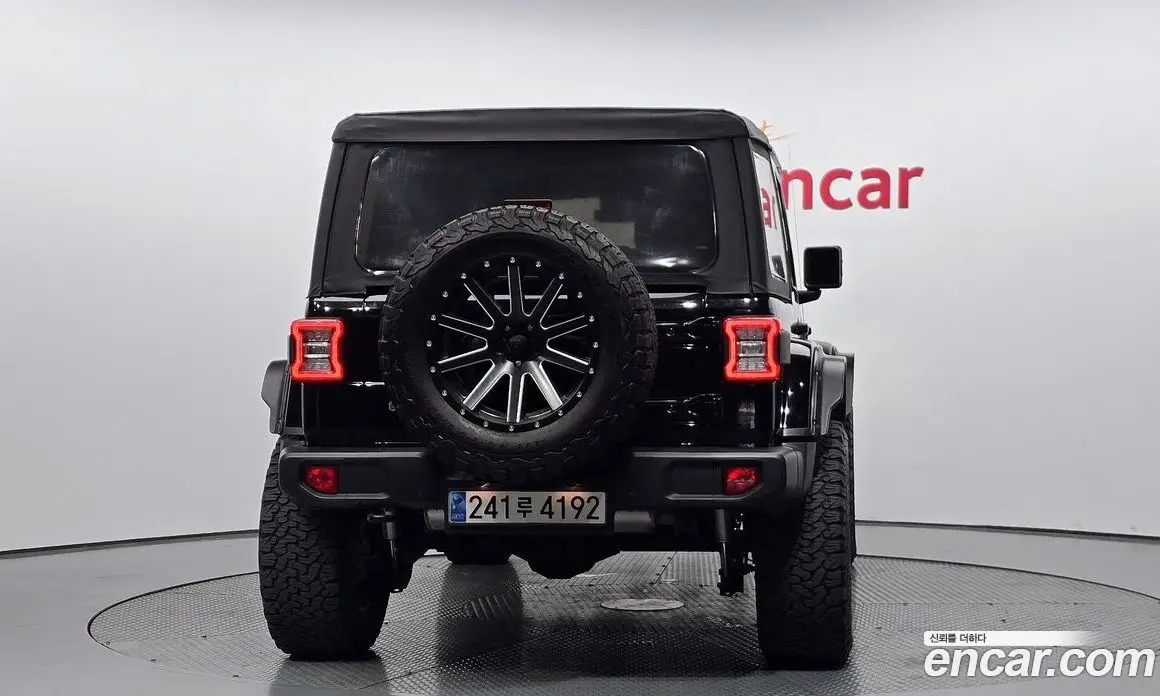 Jeep Wrangler 2019 2.0 автомат (гидро), фото 4 Jeep Wrangler 2019 2.0 автомат (гидро), фото 4