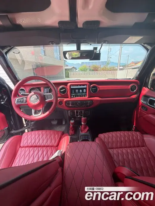 Jeep Wrangler 2021 2.0 автомат (гидро), миниатюра 3 Jeep Wrangler 2021 2.0 автомат (гидро), миниатюра 3