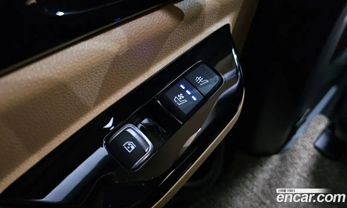 Kia Carnival 2020 2.2 автомат (гидро), фото 17 Kia Carnival 2020 2.2 автомат (гидро), фото 17