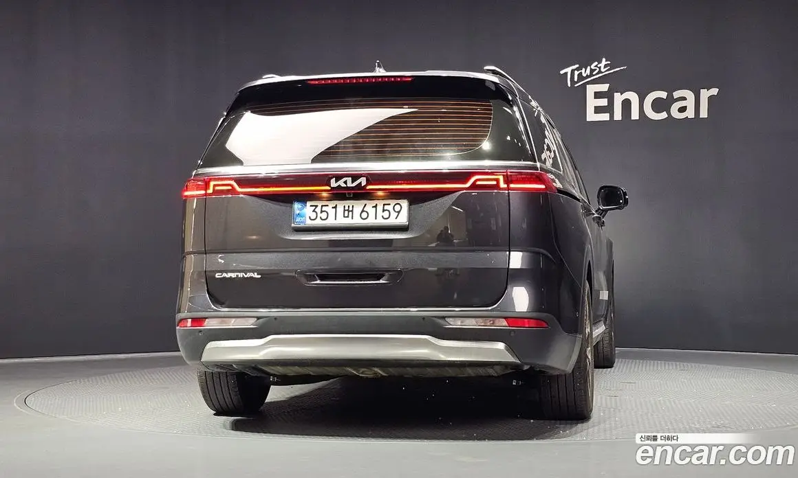 Kia Carnival 2022 3.5 автомат (гидро), фото 4