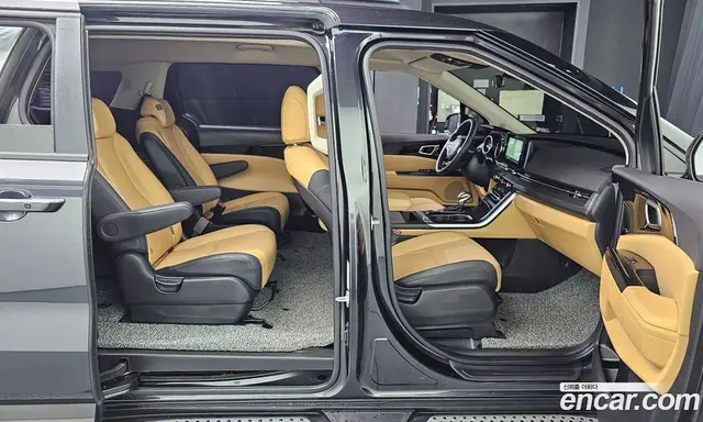 Kia Carnival 2023 2.2 автомат (гидро), миниатюра 12