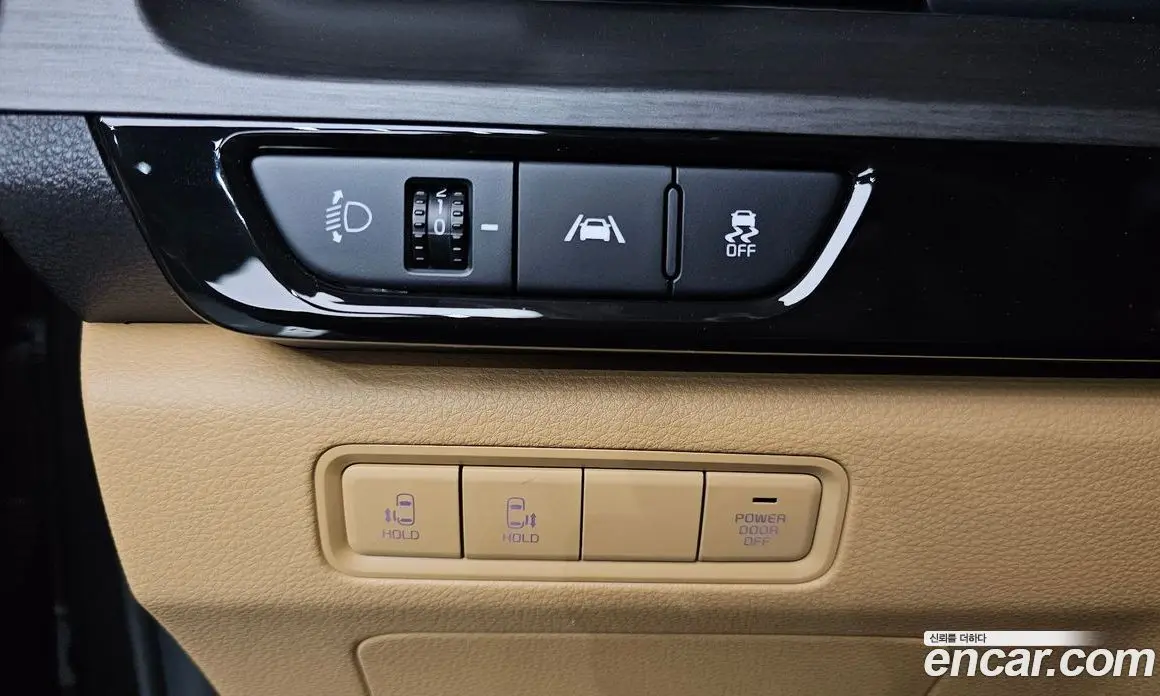 Kia Carnival 2023 2.2 автомат (гидро), фото 13