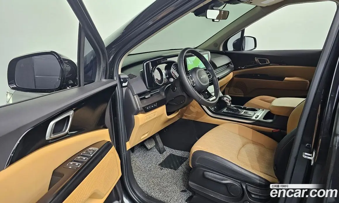 Kia Carnival 2023 2.2 автомат (гидро), фото 10