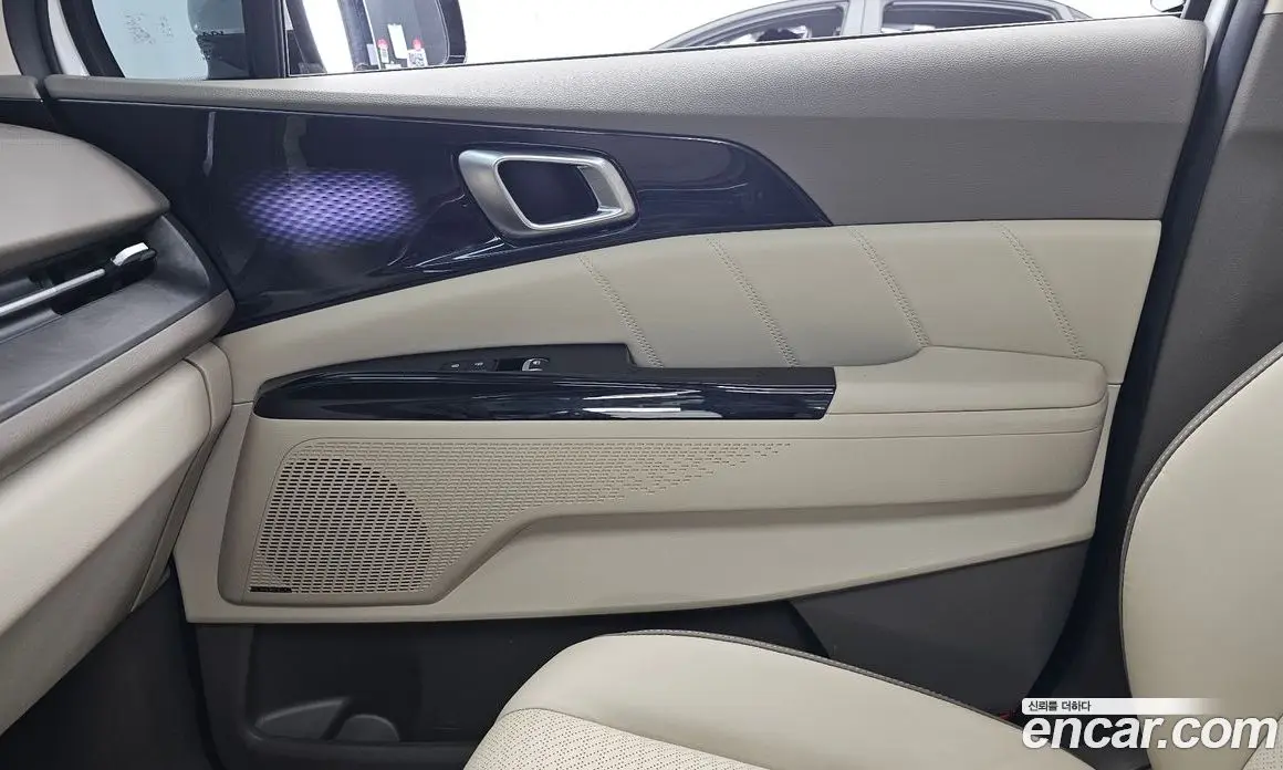 Kia Carnival 2023 3.5 автомат (гидро), фото 15