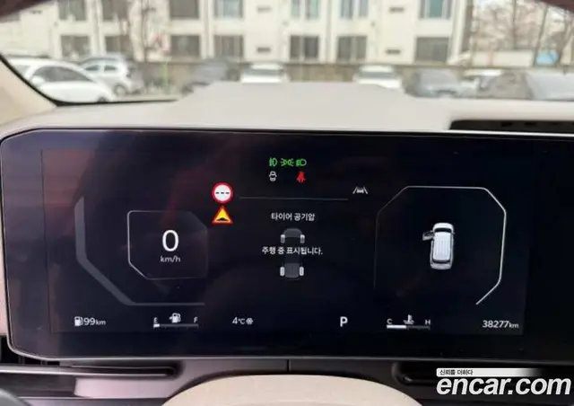 Kia Carnival 2024 3.5 автомат (гидро), миниатюра 7