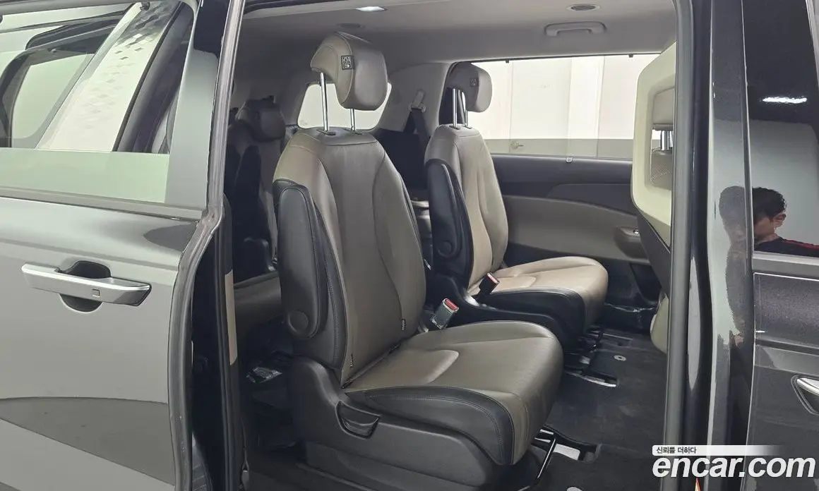 Kia Carnival 2025 1.6 автомат (гидро), фото 11 Kia Carnival 2025 1.6 автомат (гидро), фото 11