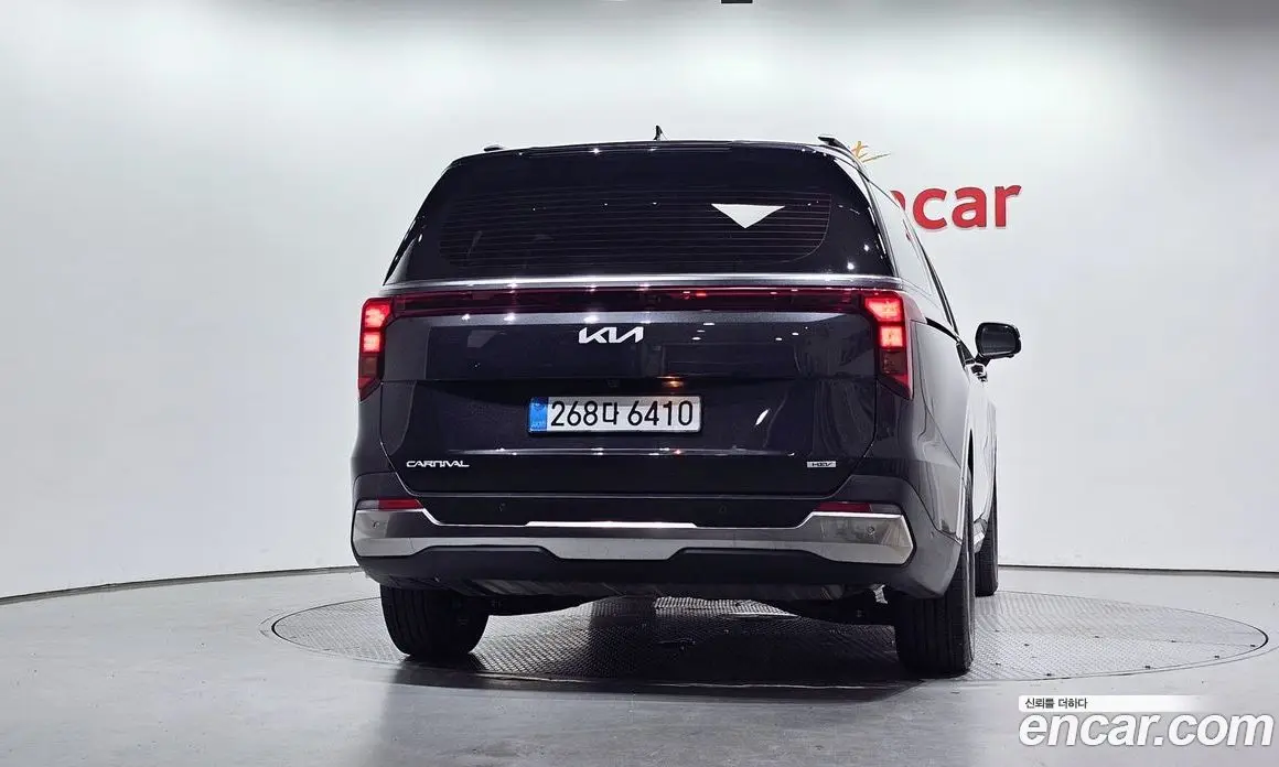 Kia Carnival 2025 1.6 автомат (гидро), фото 4 Kia Carnival 2025 1.6 автомат (гидро), фото 4