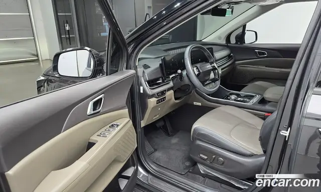 Kia Carnival 2025 1.6 автомат (гидро), миниатюра 10 Kia Carnival 2025 1.6 автомат (гидро), миниатюра 10