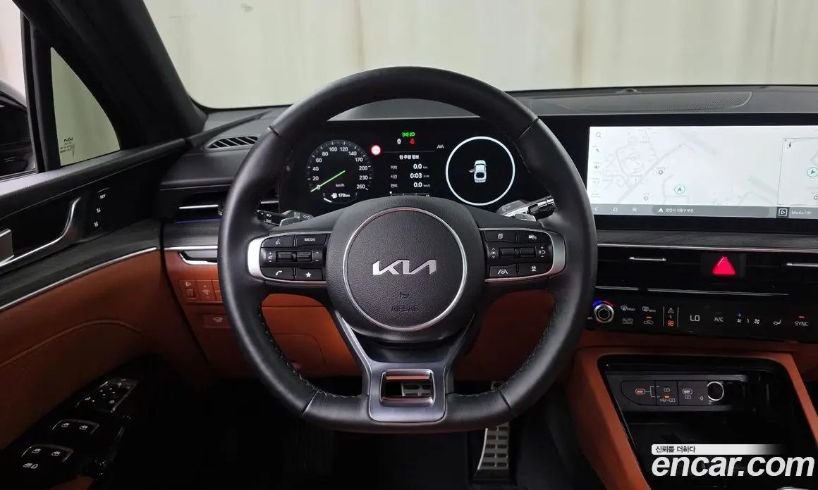 Kia K5 (Optima) 2025 1.6 автомат (гидро), фото 13 Kia K5 (Optima) 2025 1.6 автомат (гидро), фото 13
