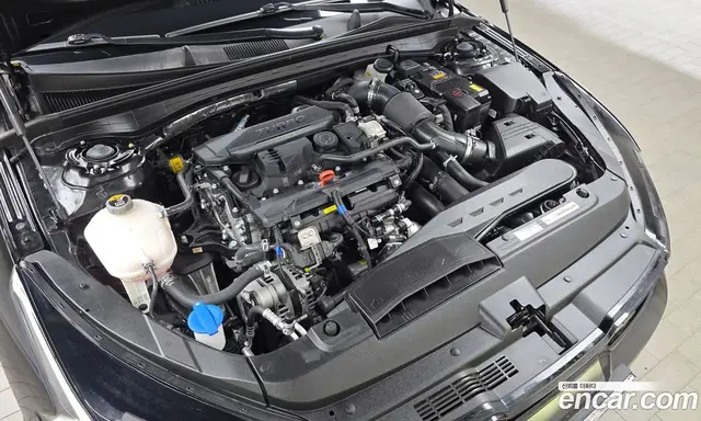 Kia K5 (Optima) 2025 1.6 автомат (гидро), миниатюра 6 Kia K5 (Optima) 2025 1.6 автомат (гидро), миниатюра 6