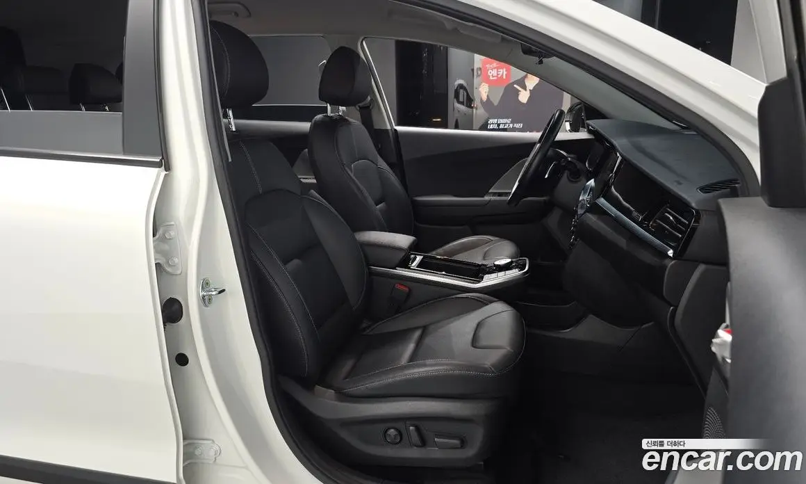 Kia Niro 2022 0.2 автомат (гидро), фото 16