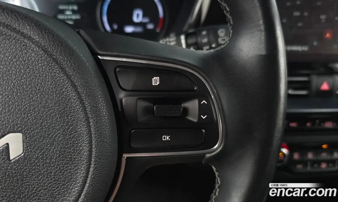 Kia Niro 2022 0.2 автомат (гидро), фото 22