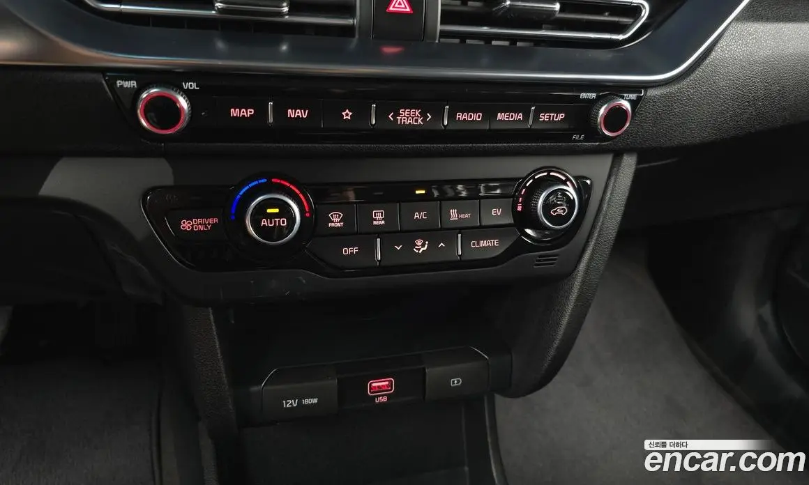 Kia Niro 2022 0.2 автомат (гидро), фото 23