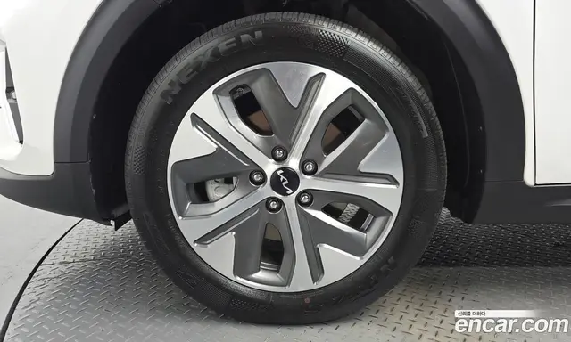 Kia Niro 2022 0.2 автомат (гидро), миниатюра 4