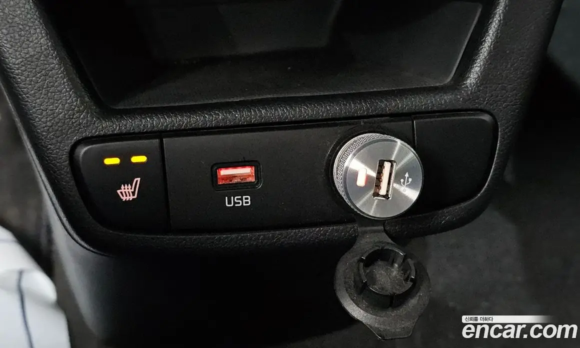 Kia Ray 2022 1.0 автомат (гидро), фото 19