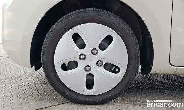 Kia Ray 2022 1.0 автомат (гидро), миниатюра 5