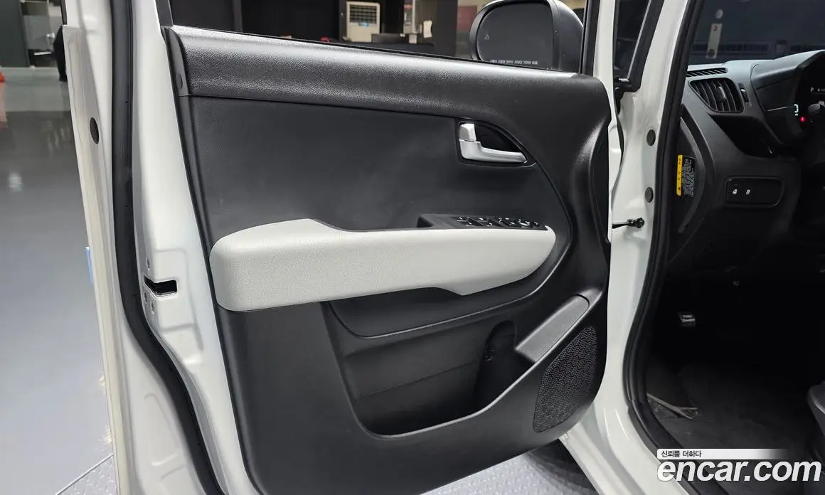 Kia Ray 2023 1.0 автомат (гидро), фото 14 Kia Ray 2023 1.0 автомат (гидро), фото 14