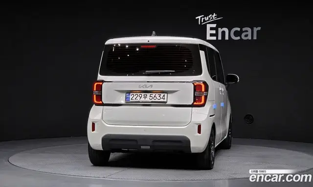 Kia Ray 2023 1.0 автомат (гидро), миниатюра 4 Kia Ray 2023 1.0 автомат (гидро), миниатюра 4