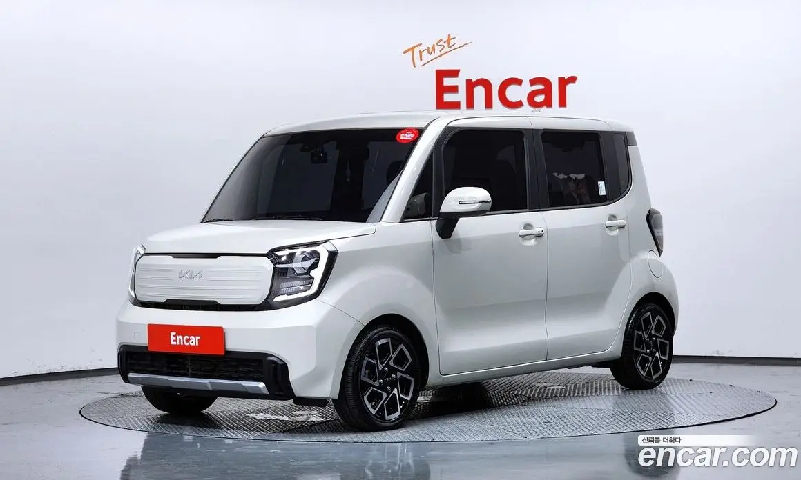Kia Ray 2023 1.0 автомат (гидро), фото 1 Kia Ray 2023 1.0 автомат (гидро), фото 1