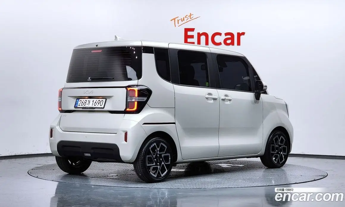Kia Ray 2023 1.0 автомат (гидро), фото 2 Kia Ray 2023 1.0 автомат (гидро), фото 2