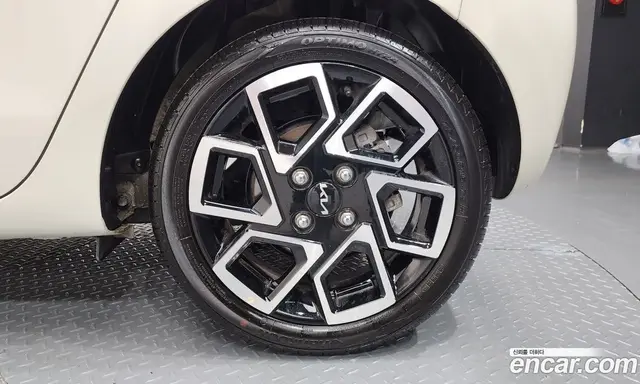 Kia Ray 2023 1.0 автомат (гидро), миниатюра 7 Kia Ray 2023 1.0 автомат (гидро), миниатюра 7