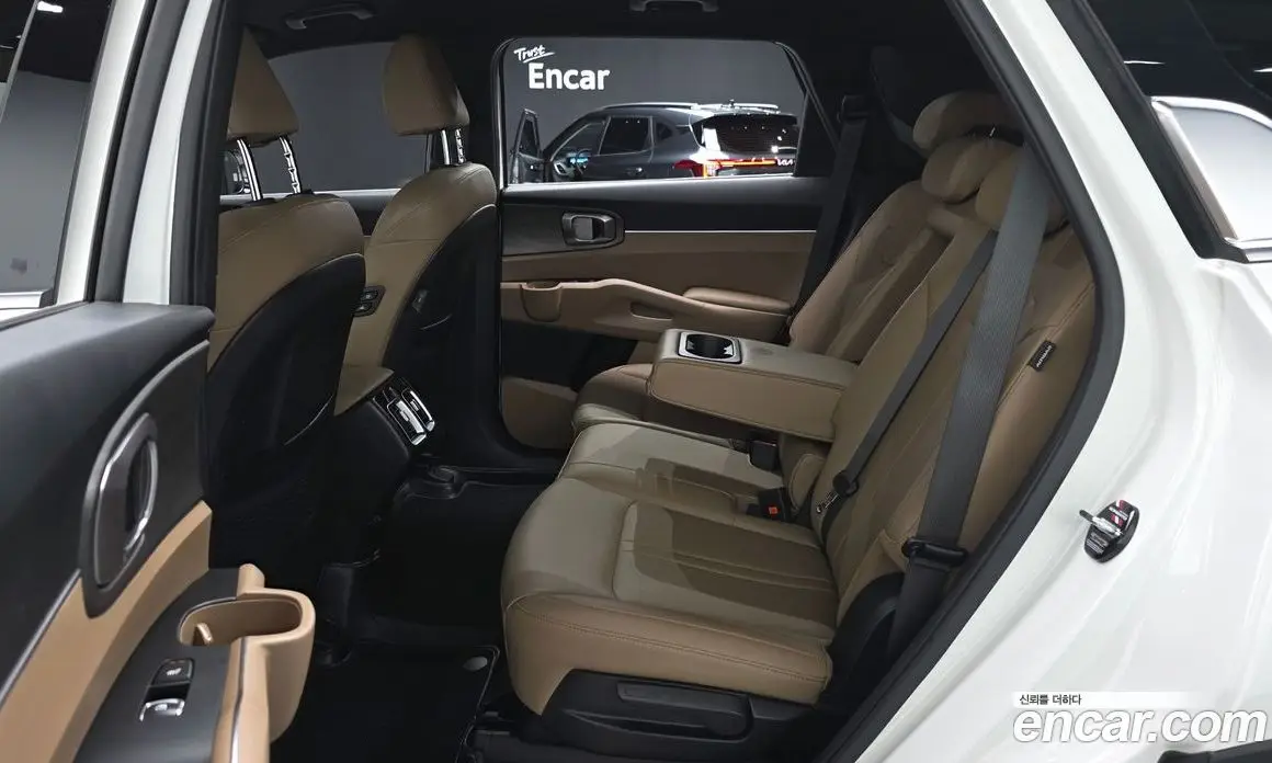 Kia Sorento 2024 2.5 автомат (гидро), фото 17
