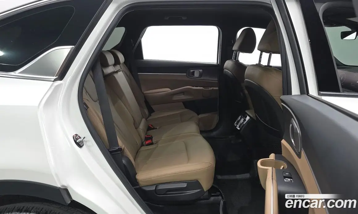 Kia Sorento 2024 2.5 автомат (гидро), фото 18